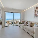 Ocean Garden Sunset & Sunrise - Heated Pool - Ac - Lounge Zone *