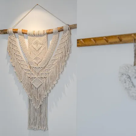 Ocean Garden Sunset & Sunrise - Heated Pool Appartement