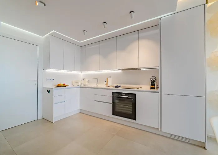 Apartment Ocean Garden Sunset & Sunrise - Heated Pool *