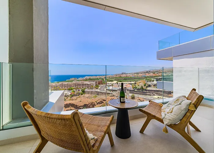 Apartment Ocean Garden Sunset & Sunrise - Heated Pool