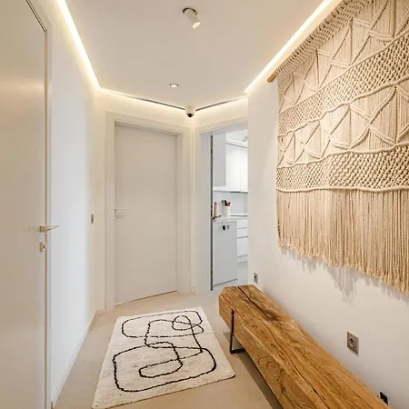 아파트 Ocean Garden Sunset & Sunrise - Heated Pool - Ac - Lounge Zone 아데제