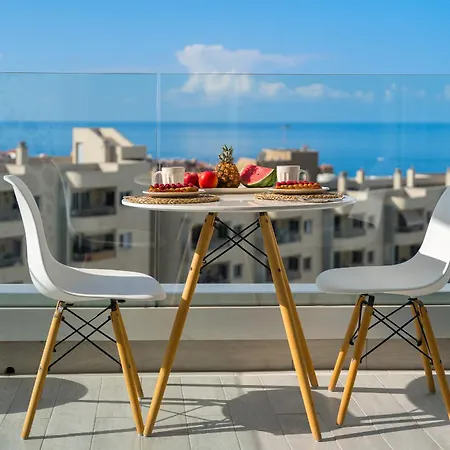 Ocean Garden Sunset & Sunrise - Heated Pool - Ac - Lounge Zone 아파트 아데제
