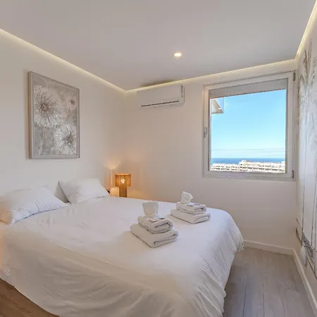 Ocean Garden Sunset & Sunrise - Heated Pool - Ac - Lounge Zone 아데제