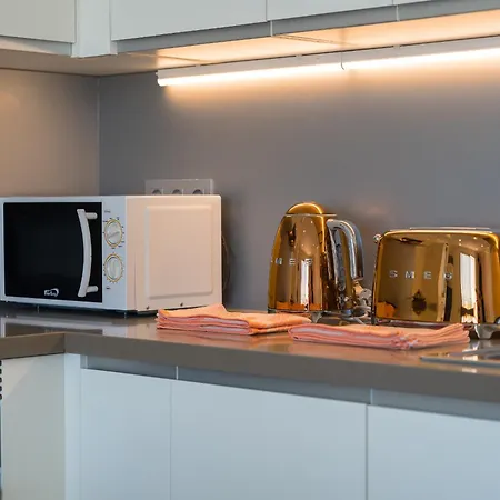 Ocean Garden Sunset & Sunrise - Heated Pool Apartament