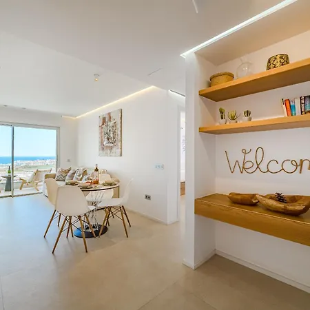 Ocean Garden Sunset&Sunrise - heated pool - airco Appartement *